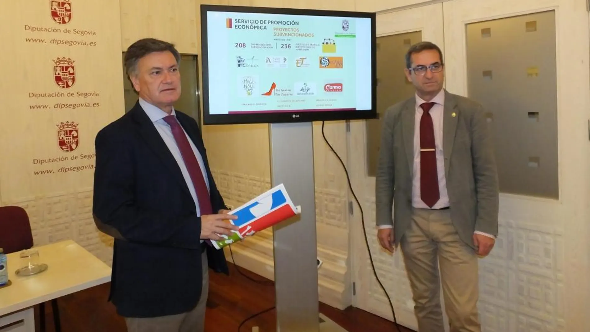 Francisco Vázquez y Jaime Pérez presentan el informe de ayudas concedidas