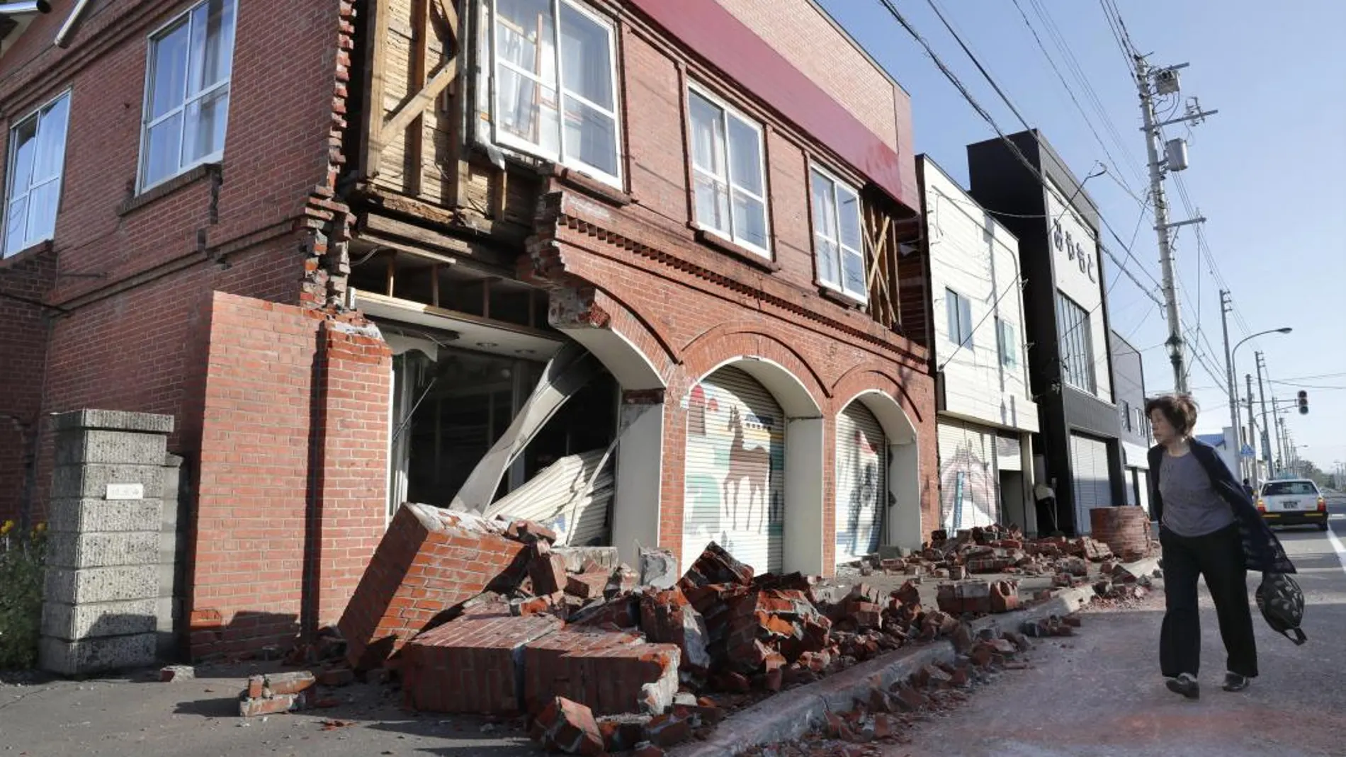 Un sismo ha sacudido este jueves de madrugada la isla japonesa de Hokkaido / Ap