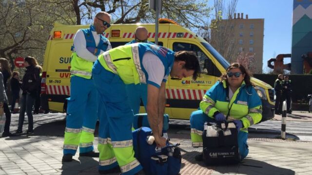 Equipo del SUMMA desplazado al lugar de los hechos