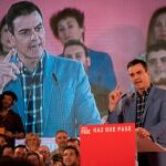 Pedro Sánchez durante un acto del partido en Huelva / Efe