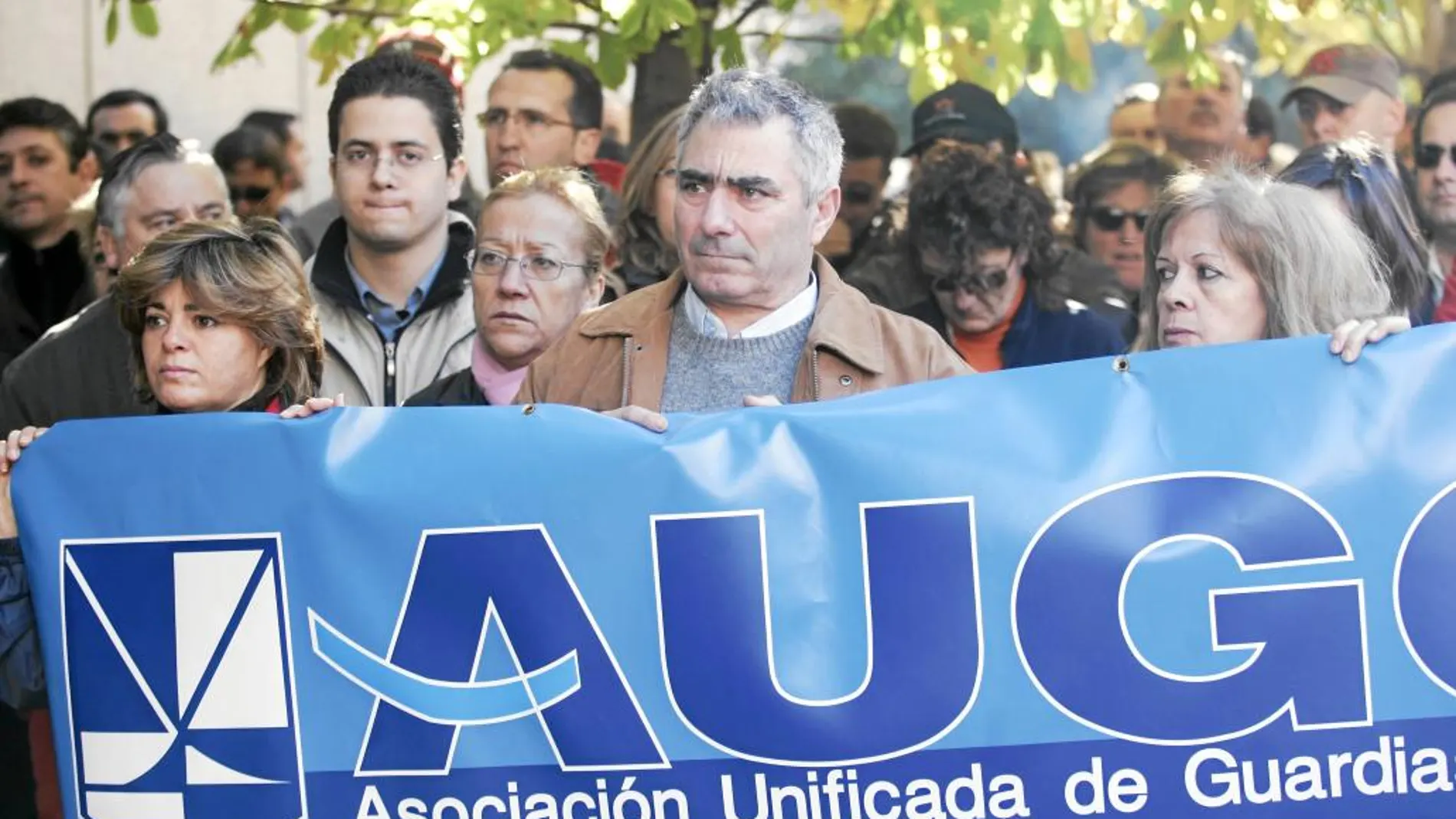 Diversos dirigentes de asociaciones de guardias civiles han sido expulsados del cuerpo por sus reivindicaciones