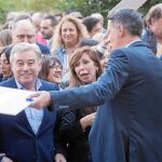 El líder del PP, Xavier García Albiol, ayer en un acto con senadores populares