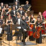 La Joven Orquesta Sinfónica de Valladolid dirigida por Ernesto Monsalve
