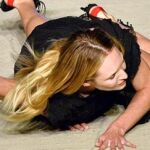 El batacazo de la modelo Candice Swanepoel