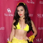 Charli XCX quiere ser enterrada en un ataúd de ‘diamantes de imitación’