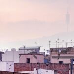 La contaminación se enquista como problema en Barcelona, donde cada día entran 500.000 vehículos, cuyas emisiones son las principales culpables