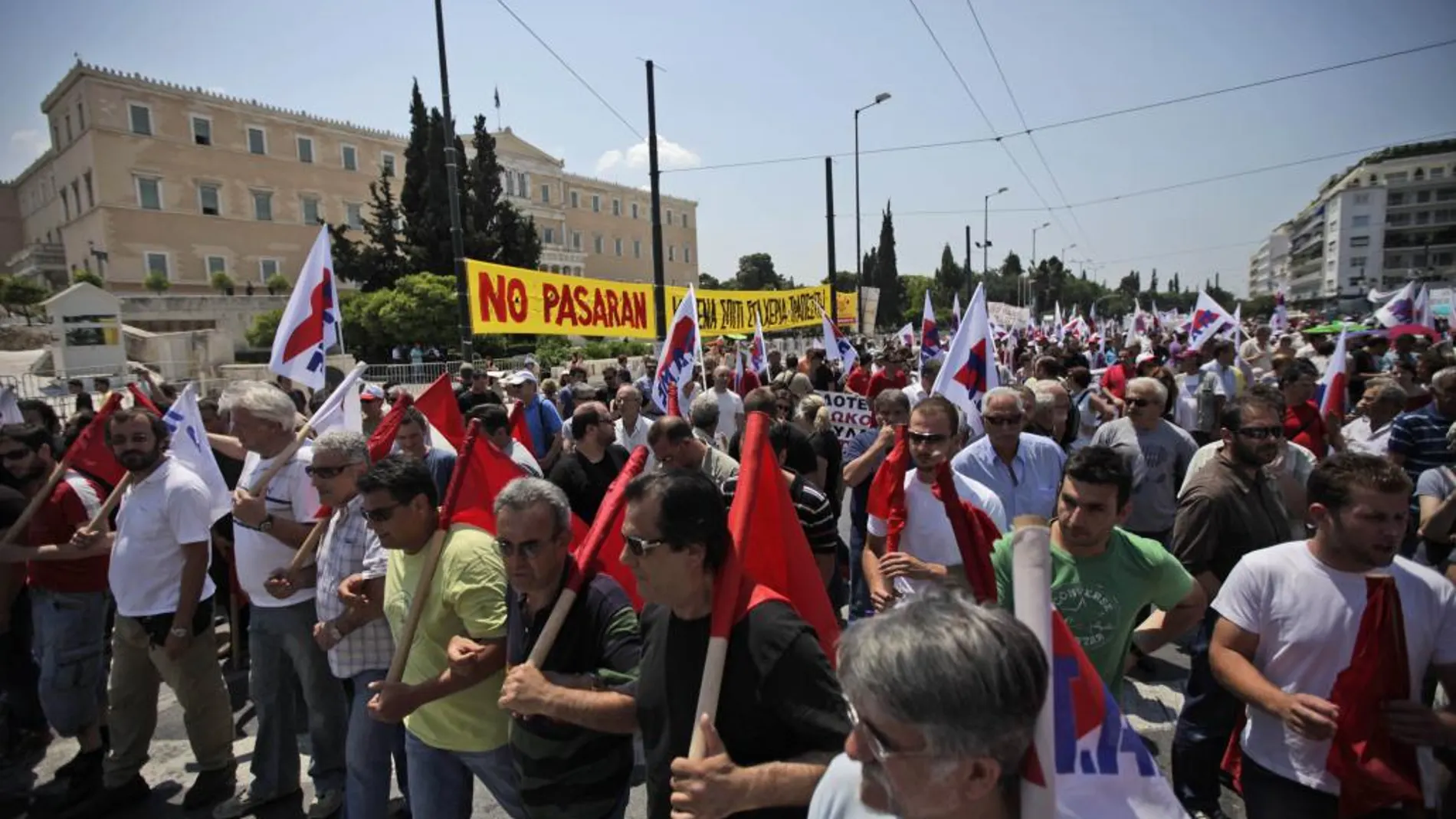 Manifestación en Grecia por una mejora de los salarios.