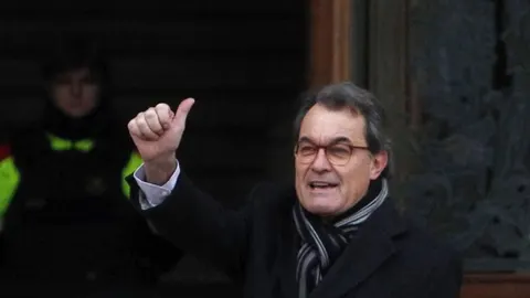 El expresidente de la Generalitat, Artur Mas, a su llegada esta mañana al TSJC