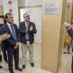 Fernando Rey, Alberto Gómez Barahona y Javier Lacalle inauguran el nuevo centro de I+D+i de la Universidad Isabel I