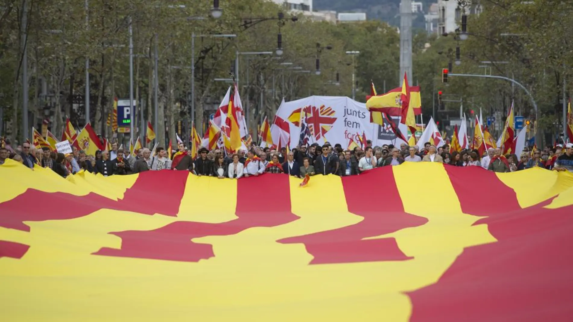 Manifestación en Barcelona el Día de la Hispanidad el pasado año.