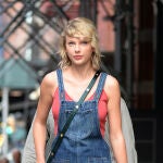 Taylor Swift saliendo de su apartamento de Tribeca, en Nueva York