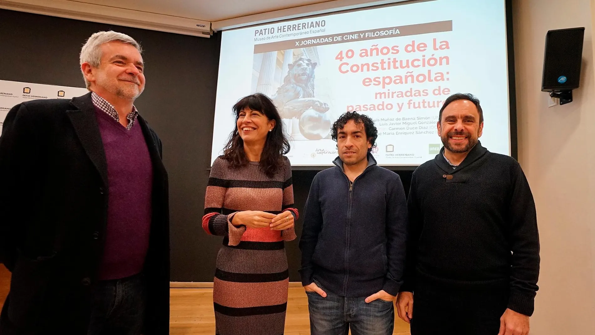 Ana Redondo junto a los directores y coordinadores de la muestra, José Luis Muñoz de Baena, Luis Javier Miguel González y José María Enríquez Sánchez