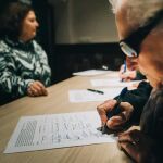 Una vecina firma para que el Ayuntamiento dé marcha atrás en su decisión y las campanas vuelvan a sonar
