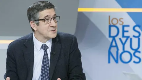 Patxi López durante la entrevista en Los Desayunos de TVE