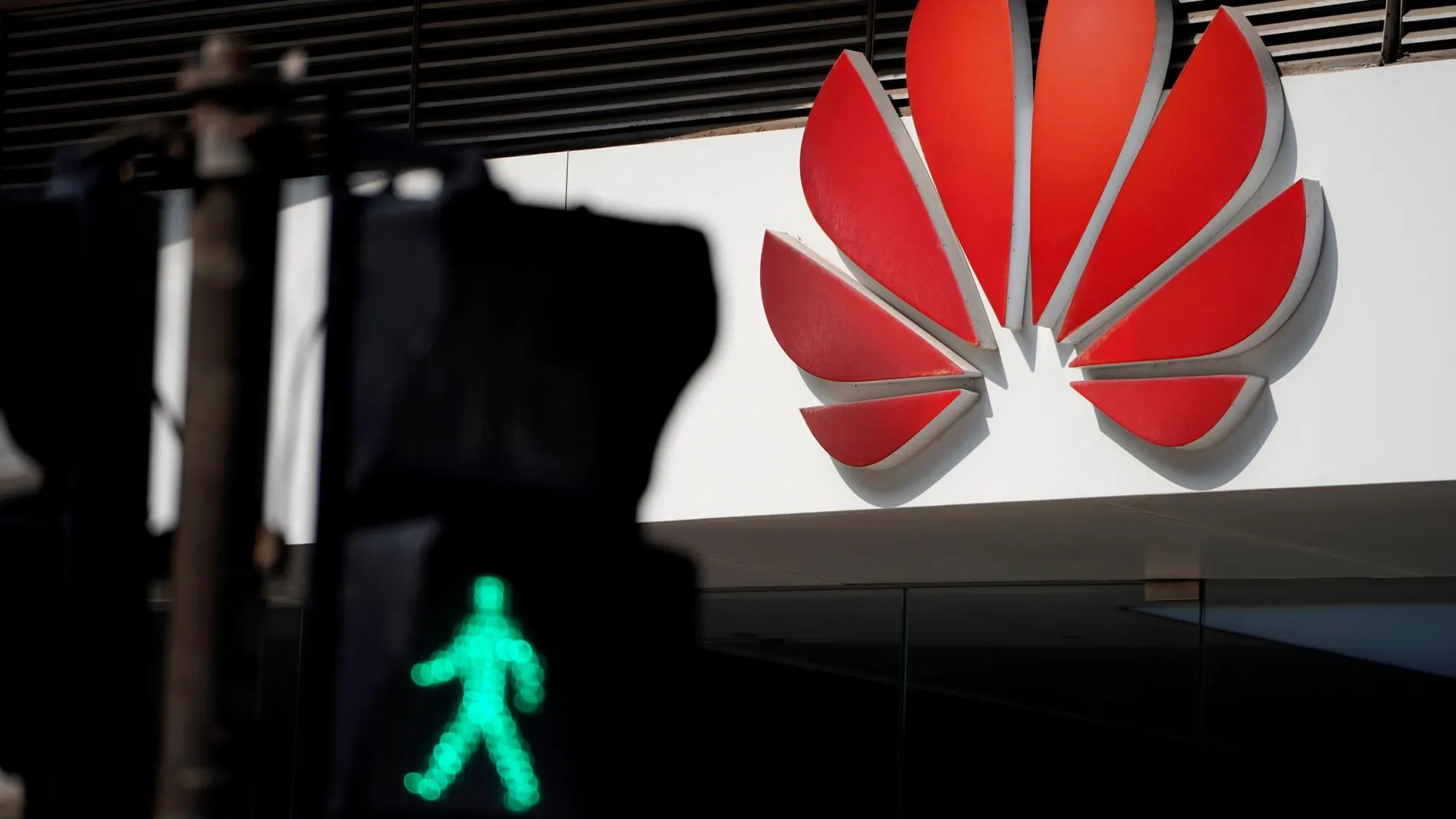 Huawei tiene un plan B ante las tensiones con Estados Unidos / Reuters