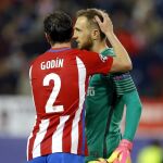 Godín felicita a Oblak