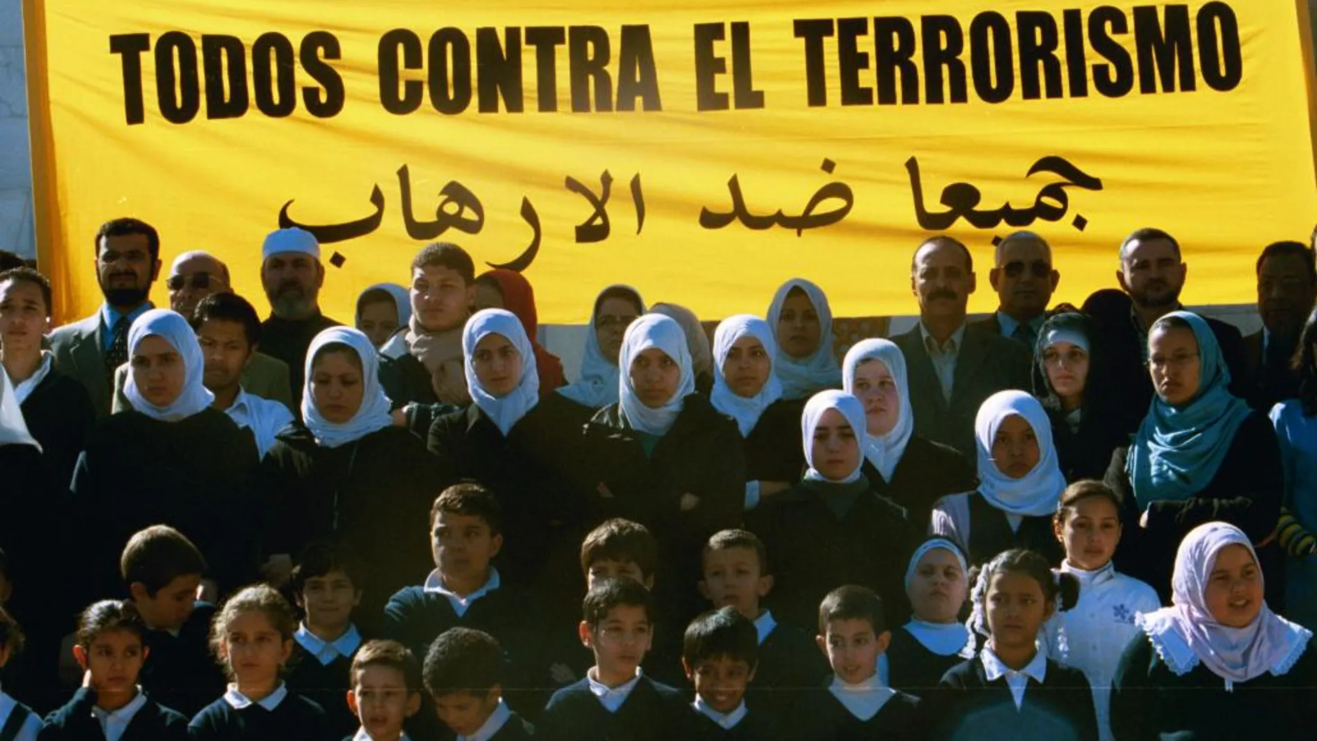 Menores musulmanes en un homenaje a las víctimas del 11-M