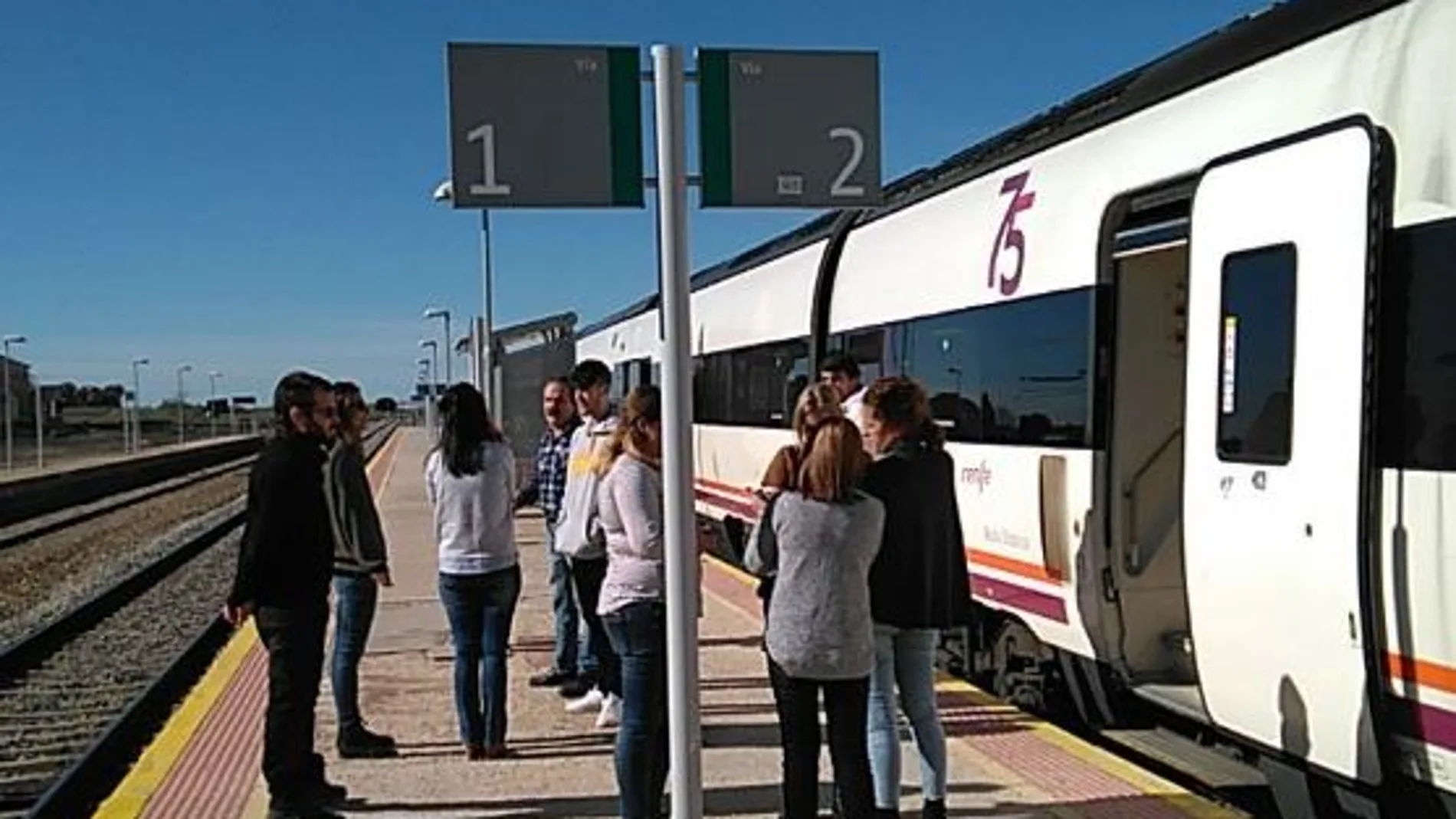 Nueva incidencia en el tren que une Madrid-Extremadura