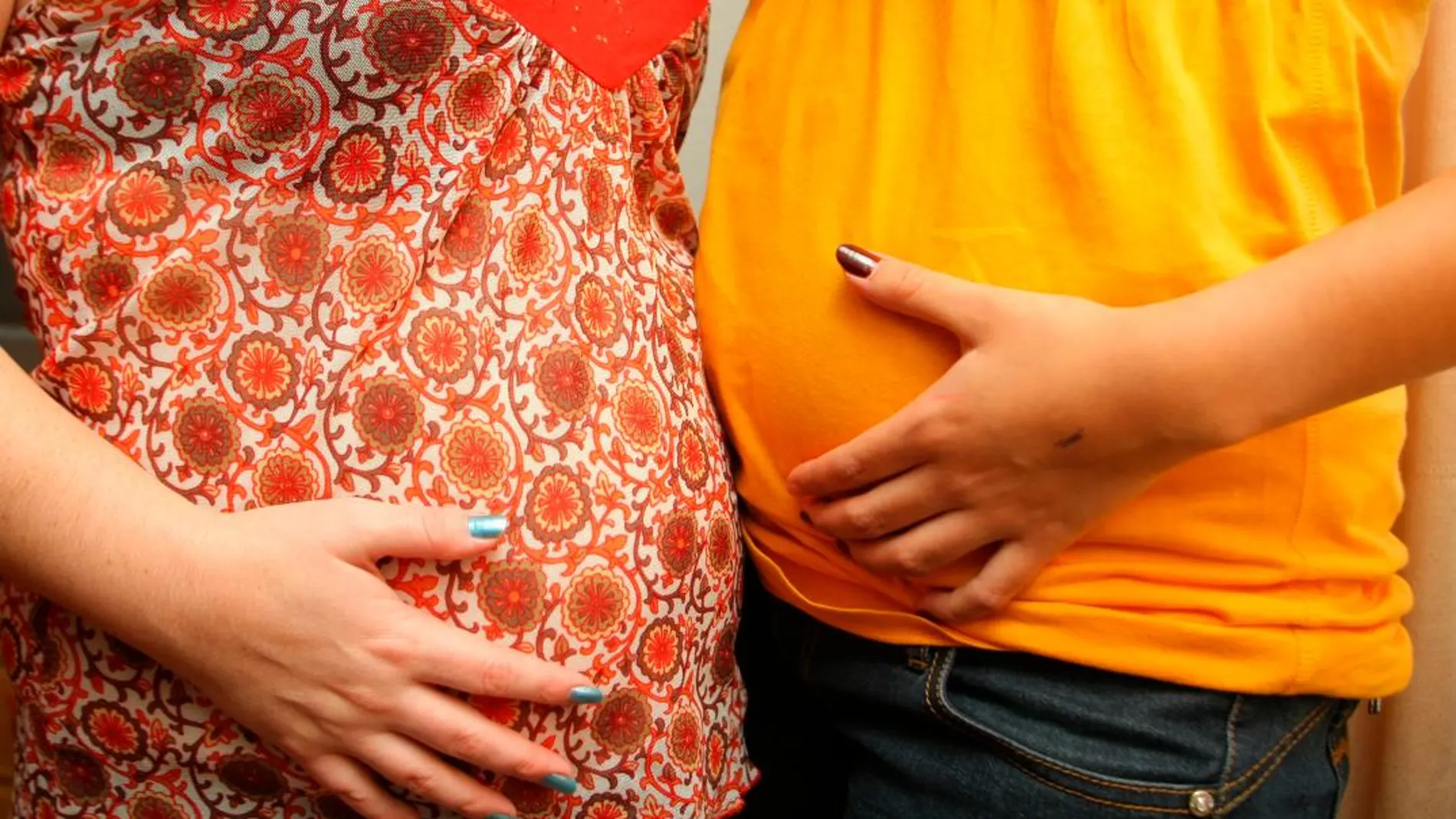Dos mujeres embarazadas / Foto: Jesus G. Feria