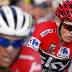 Contador entra por delante de Froome en la meta de Alcocebre