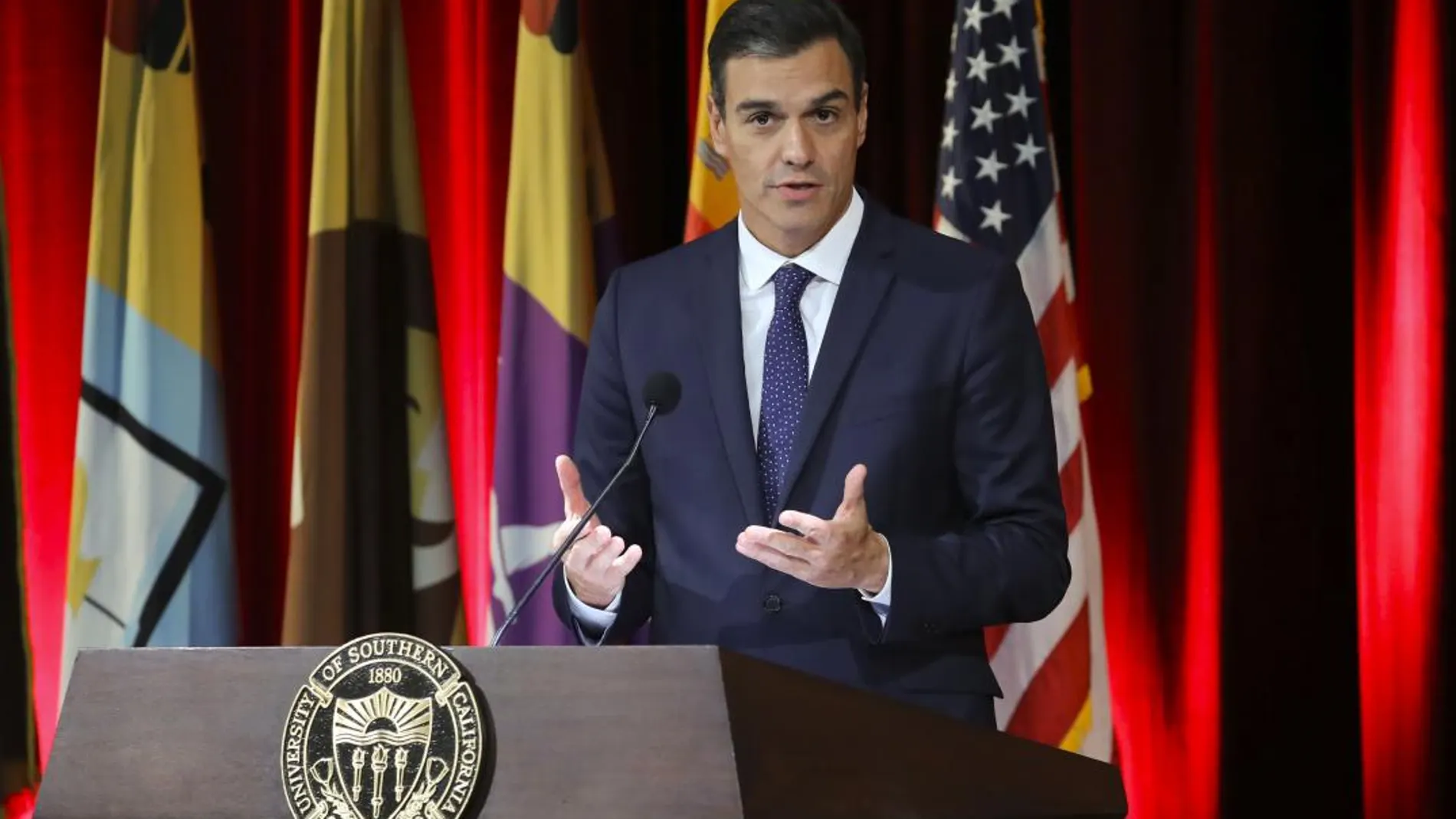 El presidente del Gobierno de España, Pedro Sánchez, interviene hoy, viernes 28 de septiembre de 2018, en el auditorio de la Universidad del Sur de California, en Los Ángeles, California (EEUU)
