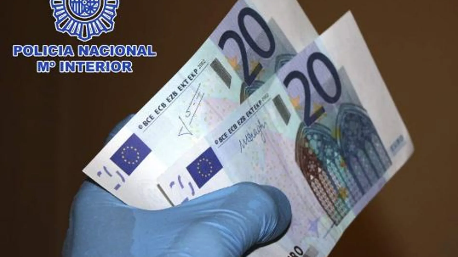 Billetes falsos de 20 euros