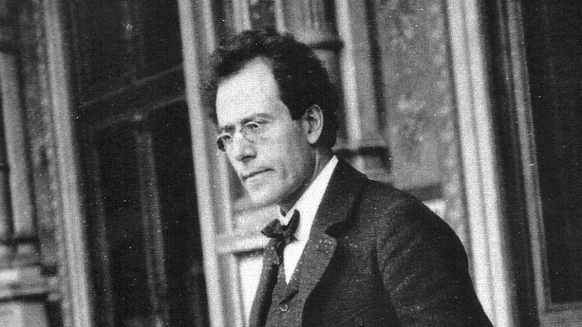 Gustav Mahler algo más mayor de cuando escribió «Des Knaben Wunderhorn»