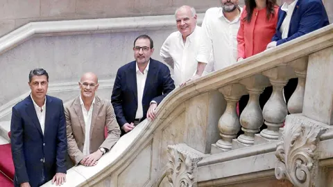 De izq a dcha) Los candidatos en las elecciones catalanas, Xavier García Albiol (PPC), Raül Romeva (Junts pel Sí), Ramón Espadaler (Uniò), Lluis Rabell (Sí que es Pot), Antonio Baños (CUP), Inés Arrimadas (Ciutadans) y Miquel Iceta (PSC)