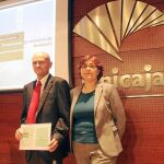 Francisco García Navas y Felisa Becerra, en la presentación del informe