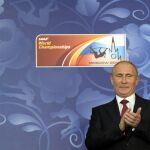 Putin durante la ceremonia inaugural del Campeonato Mundial de Atletismo de Moscú