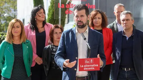El secretario general del PSCyL, Luis Tudanca, tras reunirse con miembros de la Comisión Ejecutiva Federal