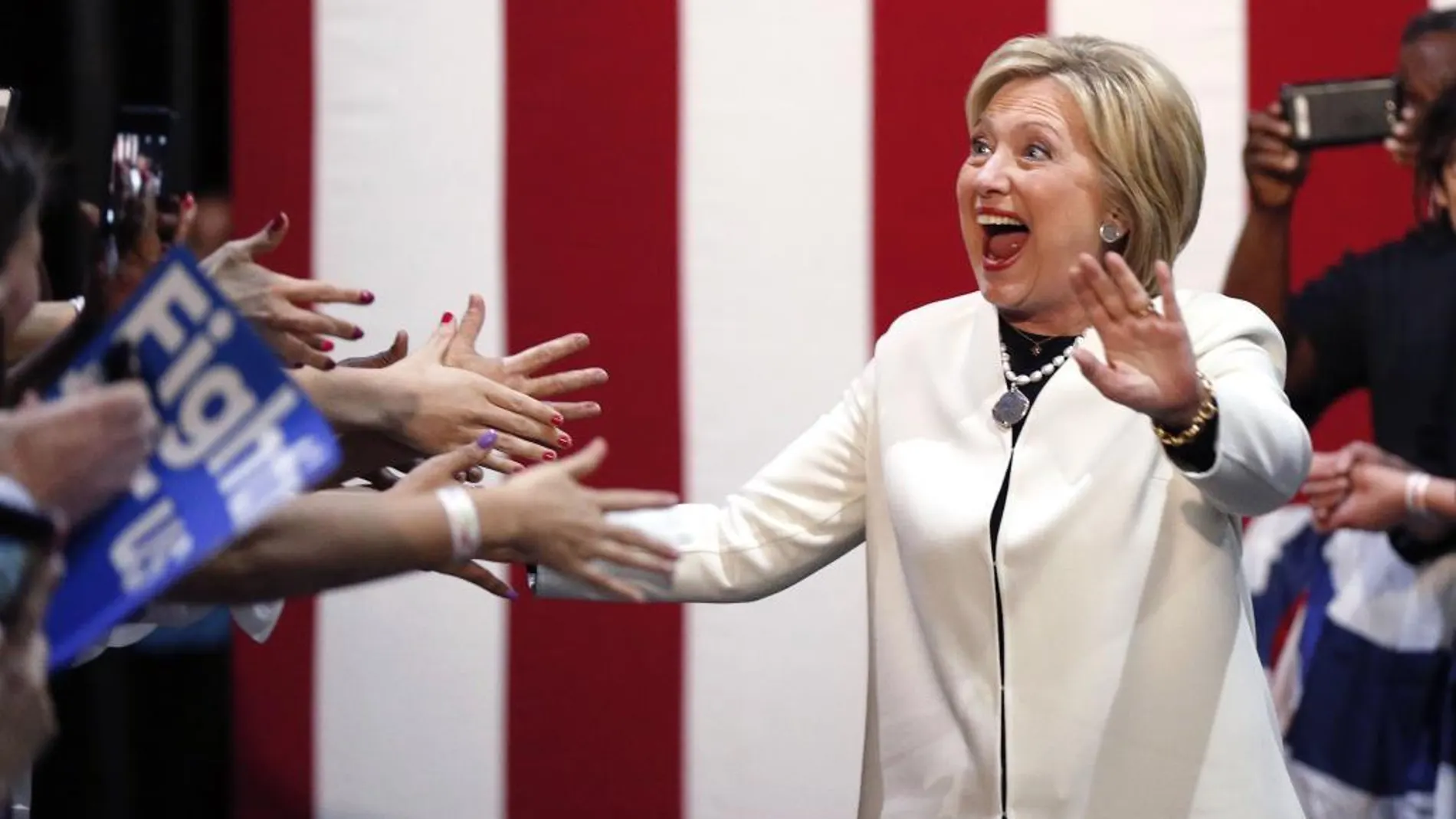 Hillary Clinton a su llegada a la noche electoral en Miami