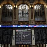 La bolsa española vuelve a rozar los 10.300 puntos y sube un 0,33%