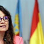 La vicepresidenta y consellera de Igualdad, Mónica Oltra, ayer durante la rueda de prensa del pleno del Consell