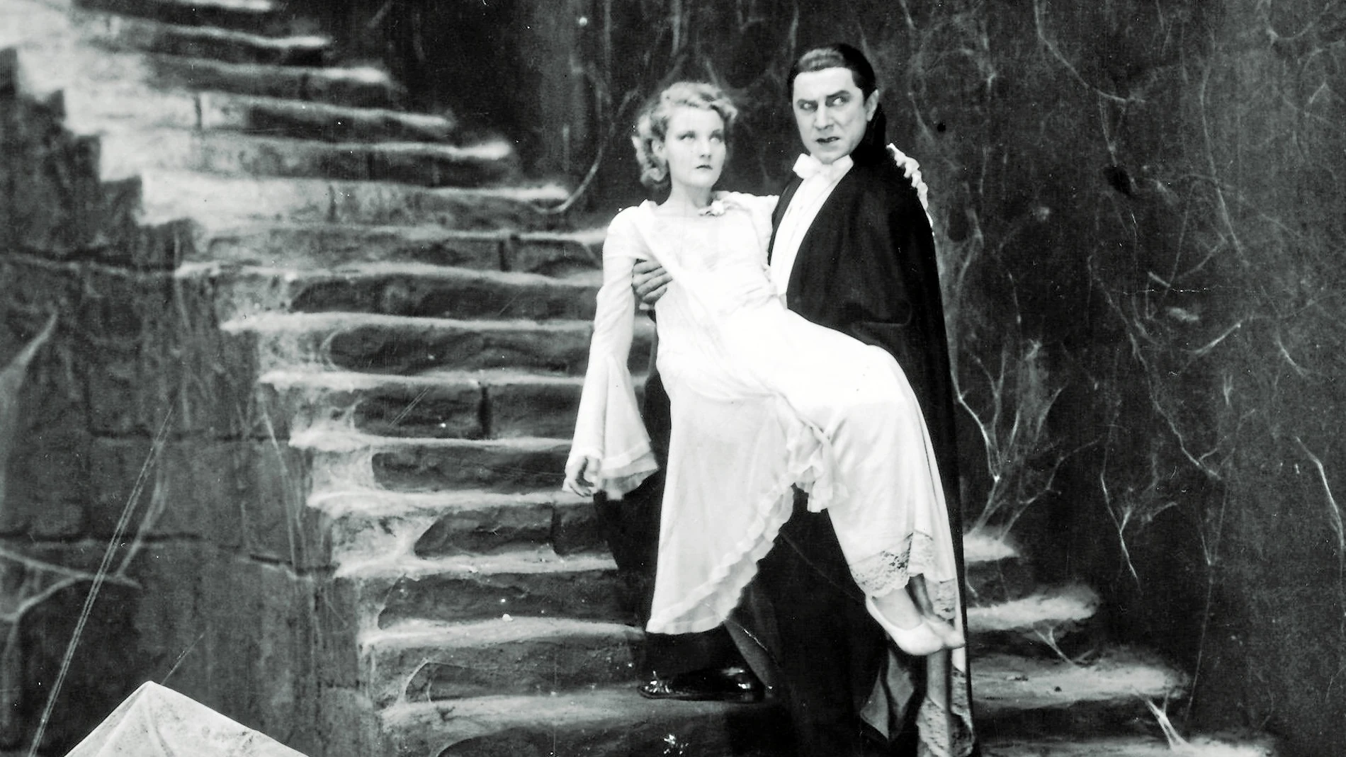 Bela Lugosi y Helen Chandler en el «Drácula» que dirigió Tod Browning en 1931