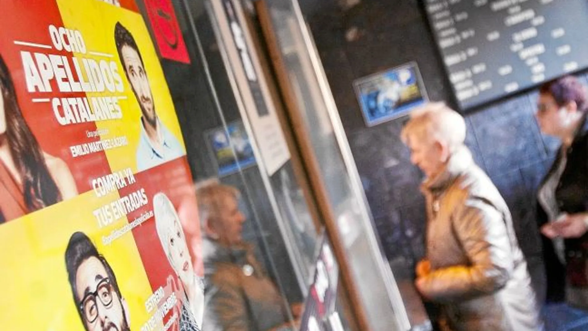 Las colas en los cines de Barcelona fueron habituales desde primera hora