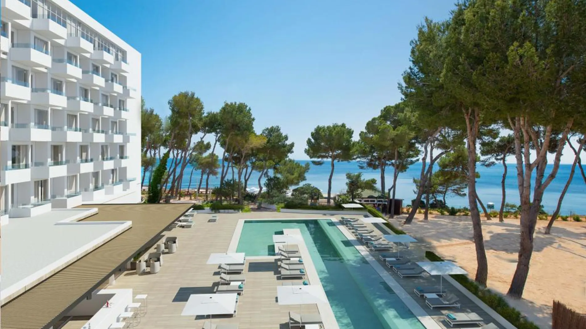 Iberostar apuesta por España y abrirá su primer hotel en Ibiza