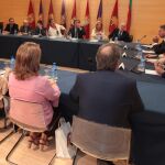 La presidenta de las Cortes de Castilla y León, Silvia Clemente, se reúne con el Consejo General de Cámaras