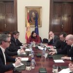 Imagen del pacto antiyihadista reunido esta tarde en Madrid y presidido por el ministro del Interior, Jorge Fernández Díaz.