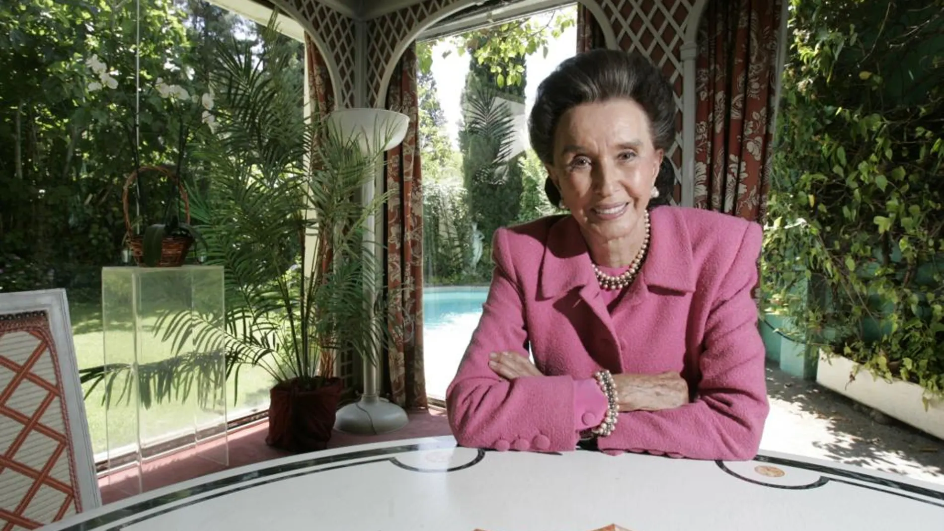 La condesa de Romanones vuelve a la vida con una novela autobiográfica