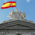 Hasta el giro jurisprudencial del pasado 16 de octubre, la Sala de lo Contencioso del Tribunal Supremo (en la imagen) había mantenido que son los clientes –y no los bancos– los que tienen que pagar el impuesto de las hipotecas