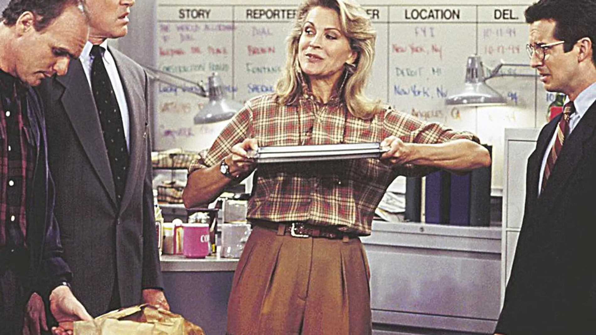 Candice Bergen, en una escena de «Murphy Brown» de 1996