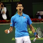 Novak Djokovic celebra un punto ante Andy Murray