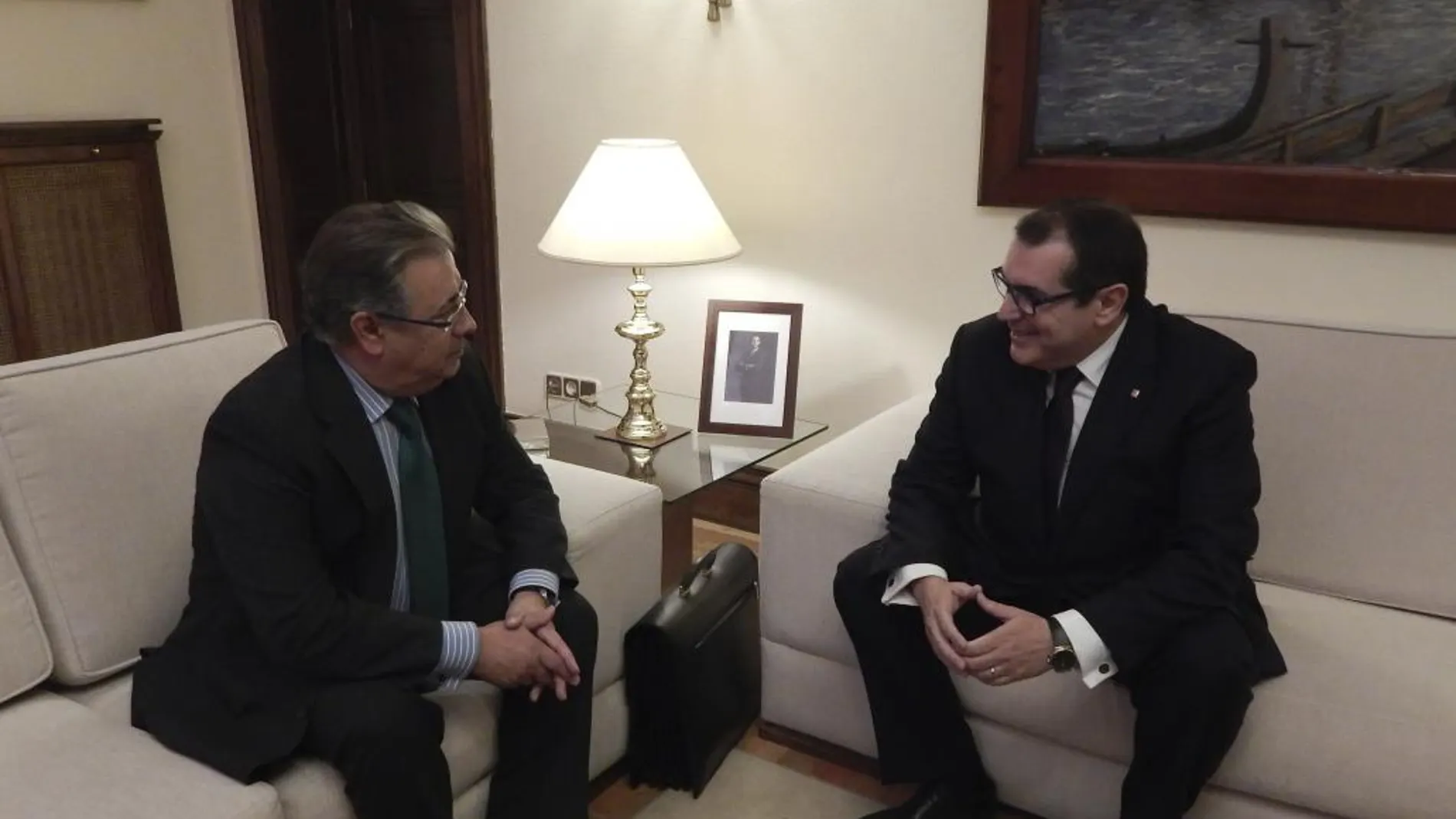 Jordi Jané, la pasada semana en su primera reunión con el nuevo ministro del Interior