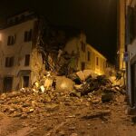 Un edificio completamente destruido en Camerino, Italia, hoy, 27 de octubre de 2016.