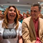 Susana Díaz junto a Pedro Sánchez en el mitin de Jaén. Por la tarde, estaba previsto otro en Córdoba / Foto: Efe