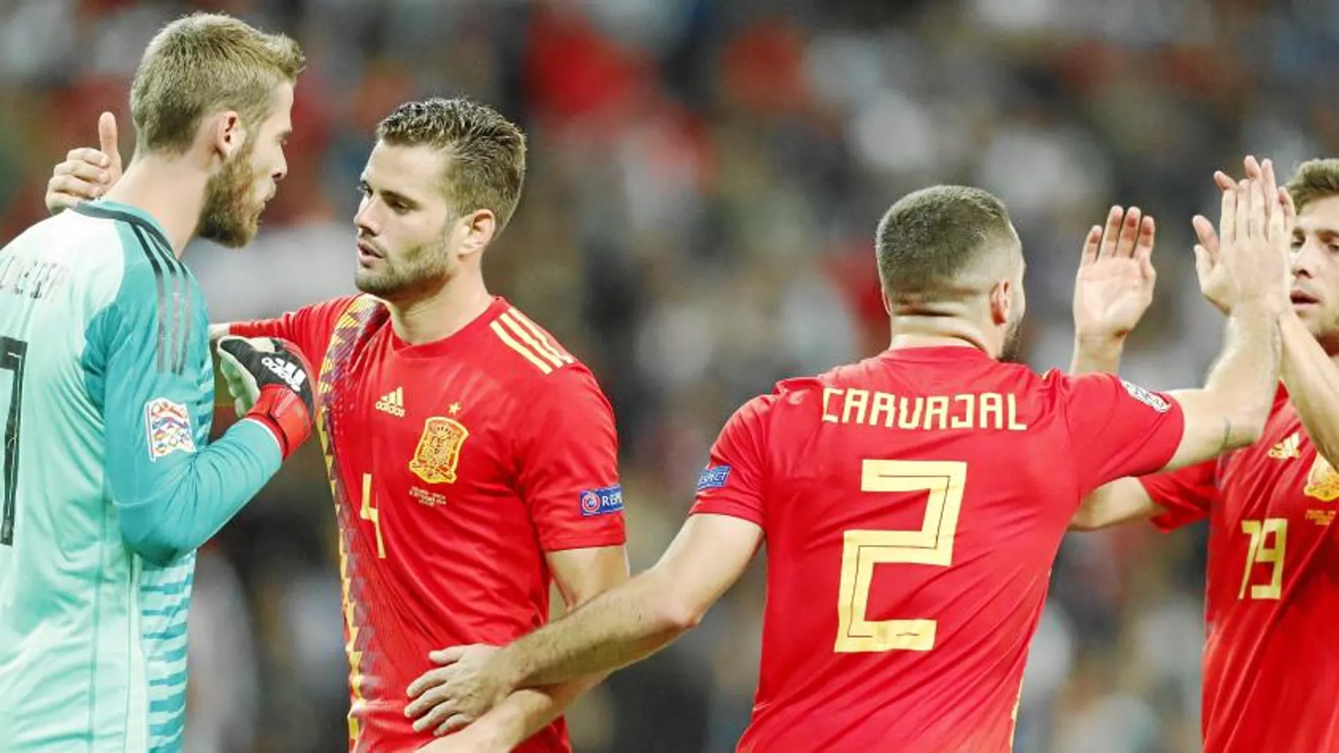 De Gea, Nacho, Carvajal y Sergi Roberto celebran la victoria de España