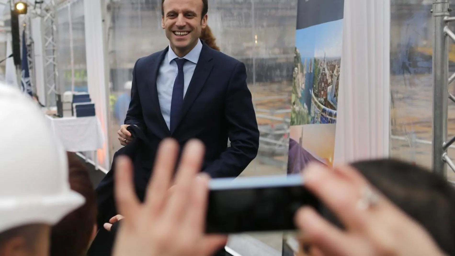 El ministro de Economía, Emmanuel Macron