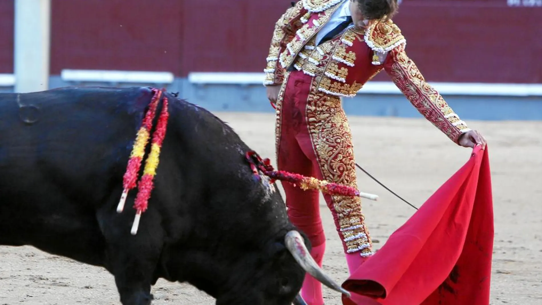 Natural de Eduardo Gallo al segundo de la tarde en Las Ventas