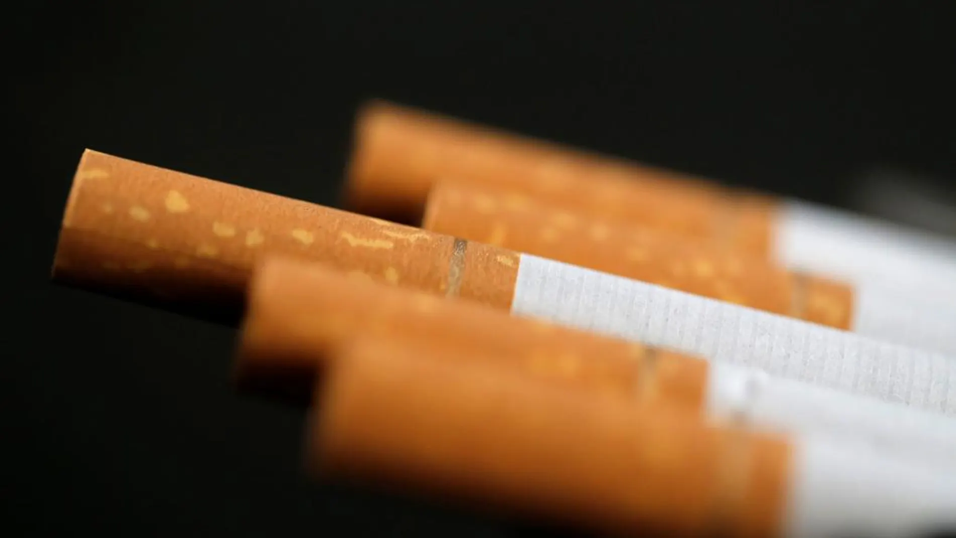 La CNMC registra varias empresas tabaqueras por posibles pactos de precios